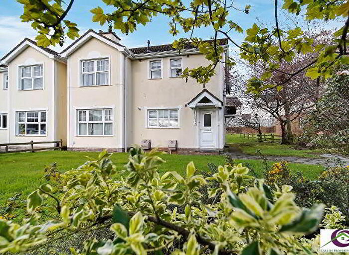 2 Bedroom 1st Floor Apartments For Sale In Oakfield Mews, Derry, BT48