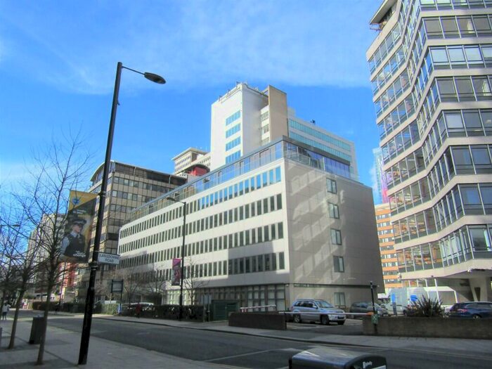 2 Bedroom Flat To Rent In Emerald House, Lansdowne Road, CR0