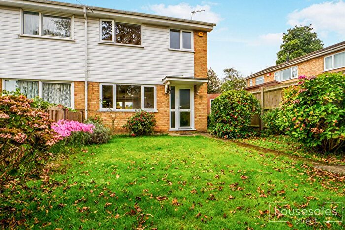 3 Bedroom Semi Detached House For Sale In Church Path, Kent, CT14