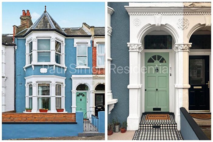 2 Bedroom Apartment For Sale In Warham Road, Harringay, London, N4