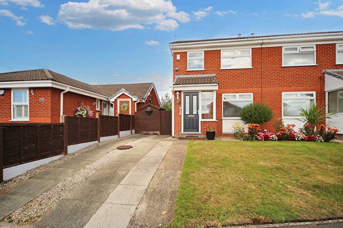 3 Bedroom Semi-Detached House For Sale In Chisacre Drive, Shevington, WN6