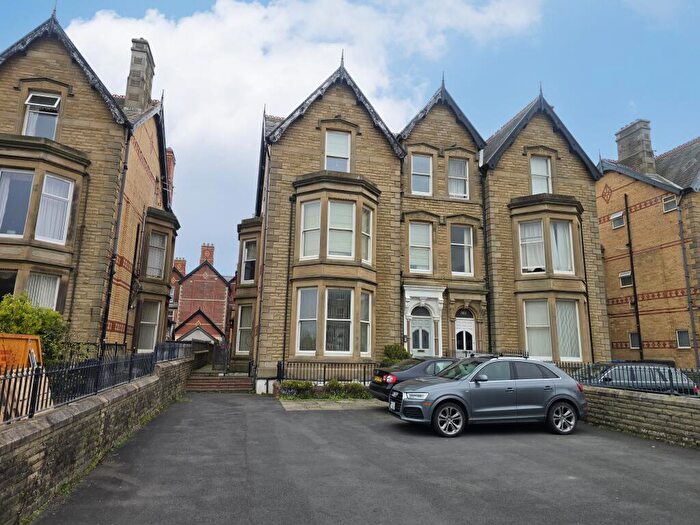 8 Bedroom Flat For Sale In Apartments, , &, St Annes Court, Clifton Drive North, Lytham St. Annes, Lancashire, FY8