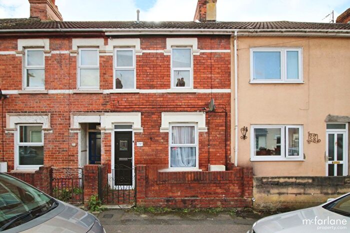 2 Bedroom Terraced House To Rent In Deburgh Street, Swindon, SN2