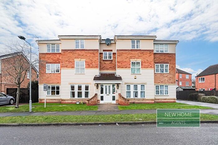 2 Bedroom Flat For Sale In Lilbourne Drive, York, YO30