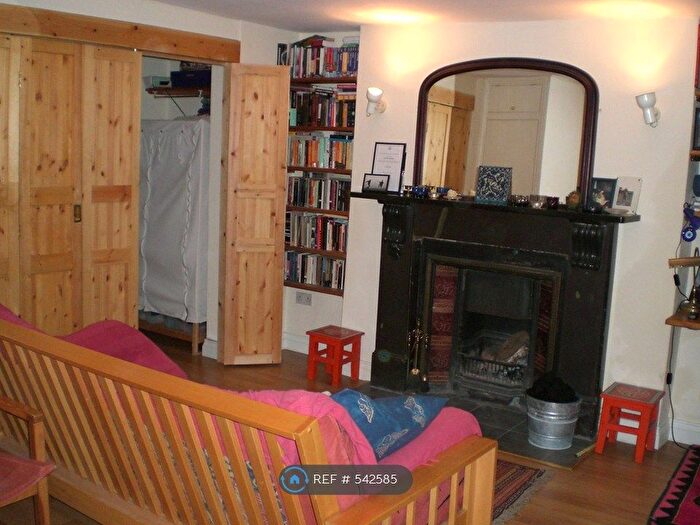 1 Bedroom Flat To Rent In Great Percy Street, London, WC1X