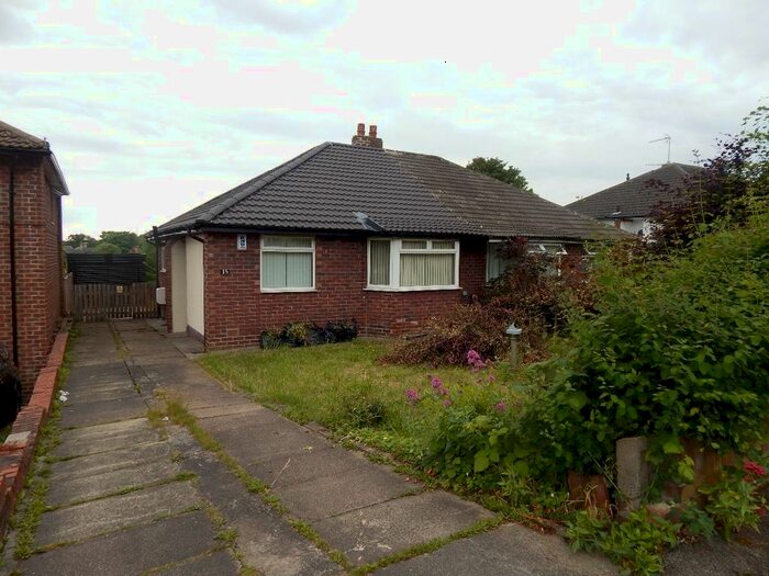 2 Bedroom Bungalow To Rent In Hyrst Garth, Batley, WF17