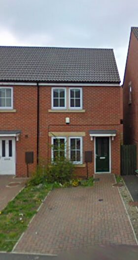 3 Bedroom End Of Terrace House To Rent In The Ridings, Stanley, County Durham, DH9