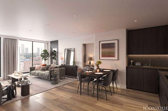 2 Bedroom Flat For Sale In Trinity Way, Manchester, M3