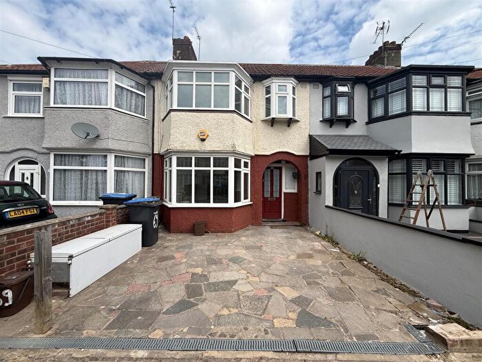 3 Bedroom House To Rent In Elmcroft Avenue, London, N9