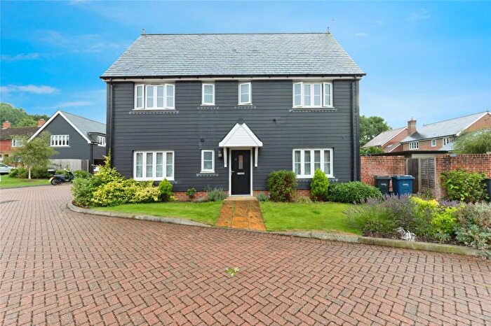 Flat For Sale In Bridle Place, Bramley, Guildford, Surrey, GU5