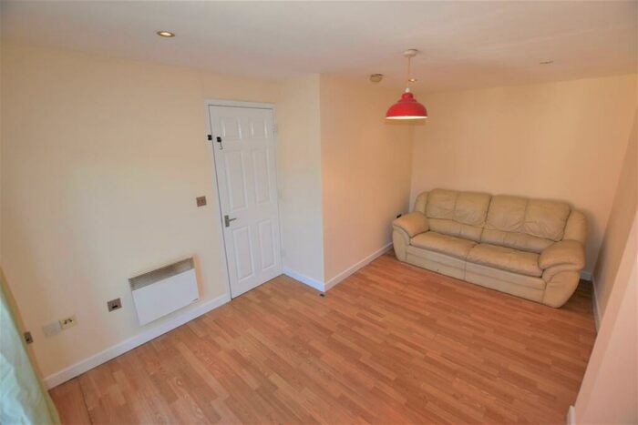 2 Bedroom Apartment To Rent In River Soar Living, Western Road, Leicester, LE3