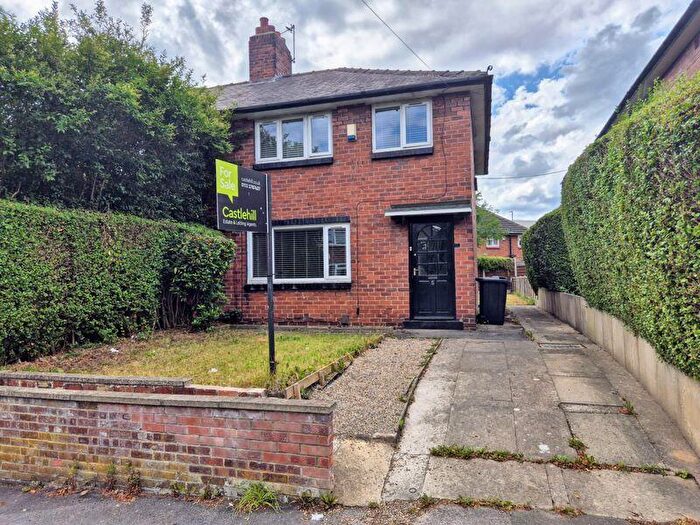 3 Bedroom Semi-Detached House For Sale In Stanmore Grove, Leeds, LS4
