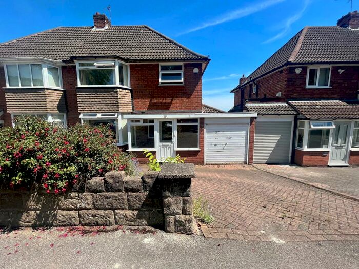 3 Bedroom House To Rent In Chestnut Drive, Castle Bromwich, Birmingham, B36