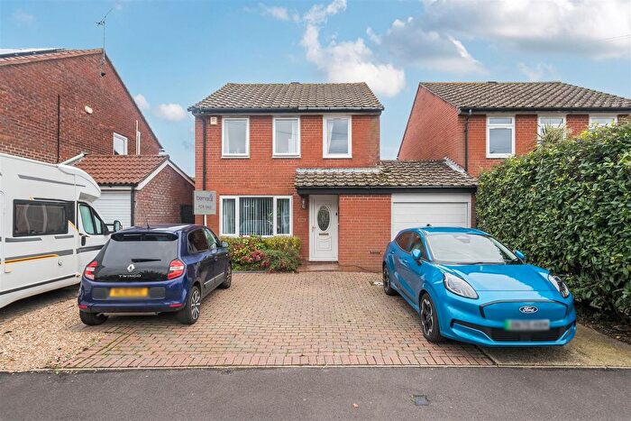 3 Bedroom Property For Sale In Old Street, Fareham, PO14