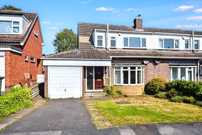 3 Bedroom Semi-Detached House For Sale In The Spinney, Wakefield, West Yorkshire, WF2