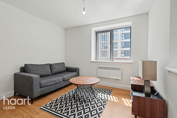 1 Bedroom Flat For Sale In Atkinson Street, Leeds, LS10
