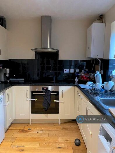 2 Bedroom Terraced House To Rent In Hedgeway, Northampton, NN4