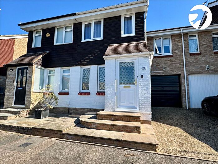 3 Bedroom Terraced House For Sale In Bremner Close, Swanley, BR8