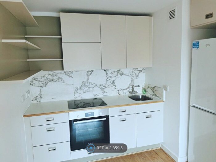 1 Bedroom Flat To Rent In Montana Building, London, SE13