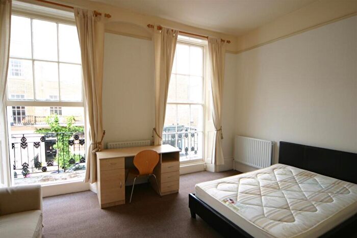 Flat To Rent In Balcombe Street, Marylebone, London, NW1