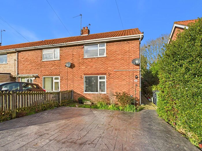 2 Bedroom Terraced House For Sale In Elizabeth Avenue, Downham Market, PE38