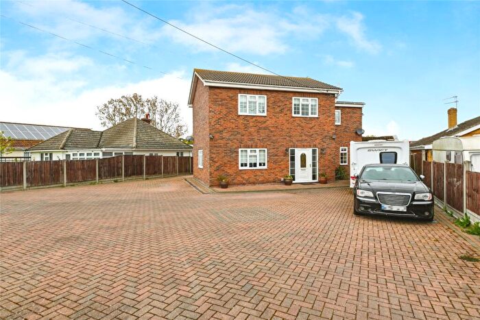 5 Bedroom Detached House For Sale In Point Clear Road, St. Osyth, Clacton-on-Sea, Essex, CO16