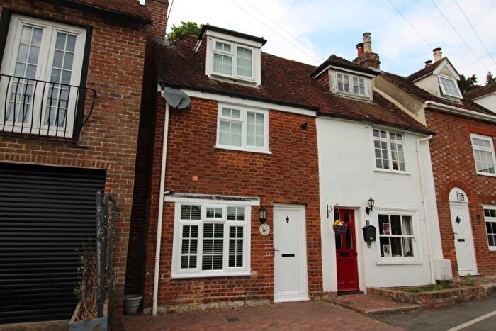 2 Bedroom End Of Terrace House For Sale In Chart Road, Sutton Valence, ME17