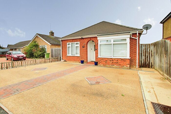 3 Bedroom Detached Bungalow For Sale In Burrowmoor Road, March, PE15