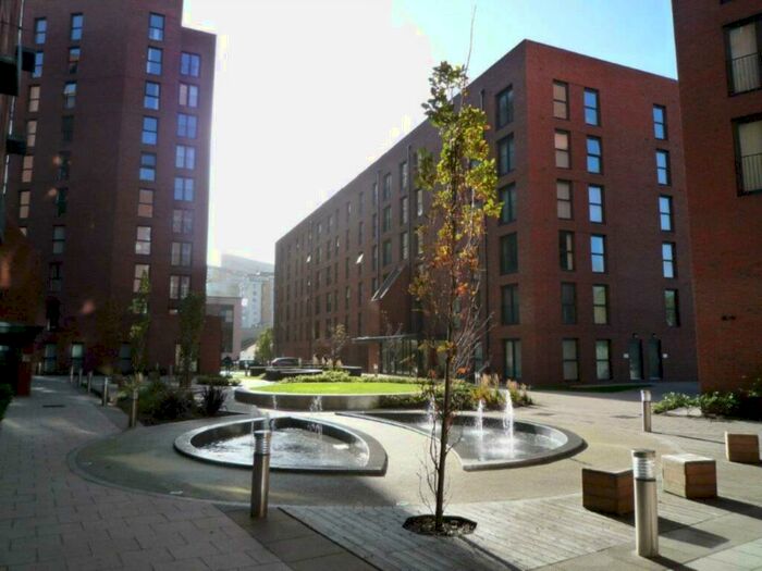2 Bedroom Apartment To Rent In Alto, Sillavan Way, Salford, M3