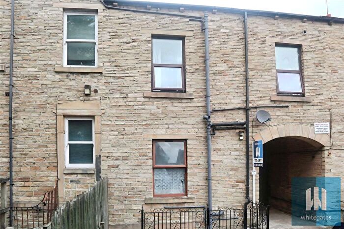 1 Bedroom Flat To Rent In Bath Street, Town Centre, Huddersfield, HD1