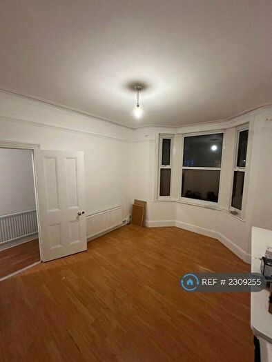 4 Bedroom Terraced House To Rent In Alexandra Road, Sheerness, ME12