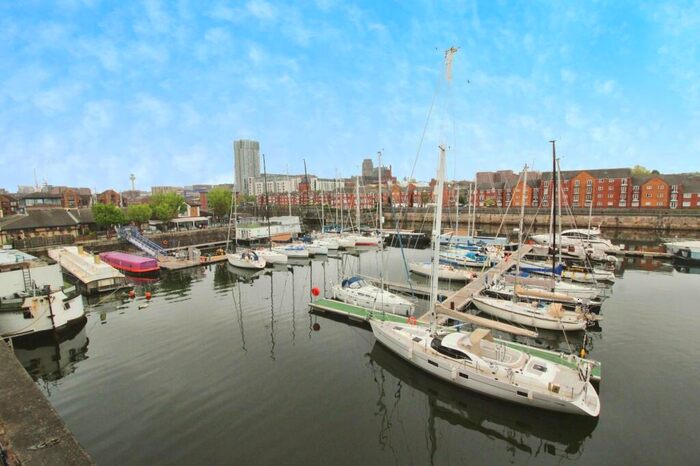 2 Bedroom Apartment To Rent In South Ferry Quay, Liverpool, Merseyside, L3