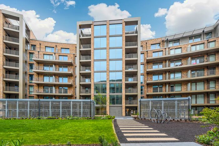2 Bedroom Flat To Rent In Alwyne Court, Garnet Place, West Drayton, UB7