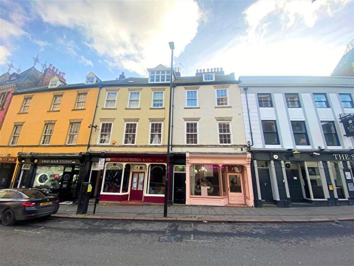 2 Bedroom Maisonette To Rent In Westgate Road, Newcastle Upon Tyne, NE1
