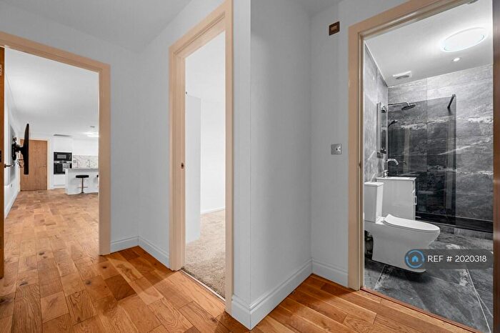 2 Bedroom Flat To Rent In Metropolitan House, Manchester, M16