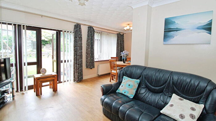 3 Bedroom Semi-Detached Bungalow For Sale In Birch Tree Gardens, Brierley Hill, DY5
