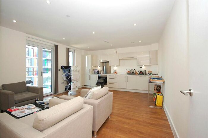 1 Bedroom Apartment To Rent In Aylesbury House, Hatton Road, Wembley, HA0