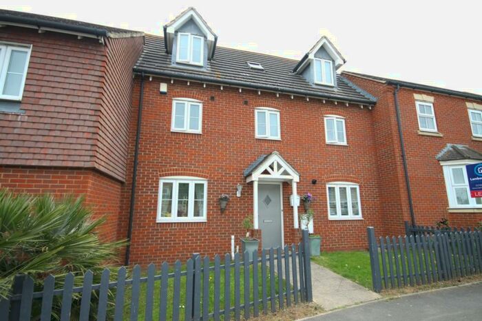 5 Bedroom House To Rent In Premier Way, Sittingbourne, ME10