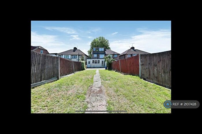 5 Bedroom Semi-Detached House To Rent In Long Elmes, Harrow, HA3