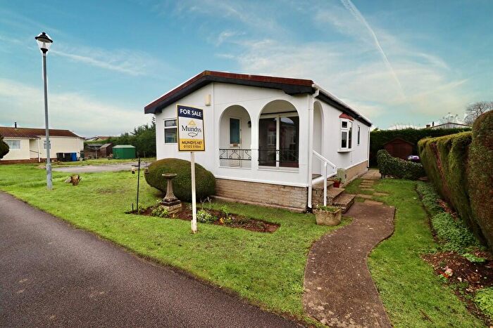 3 Bedroom Park Home For Sale In Prebend Lane, Welton, LN2