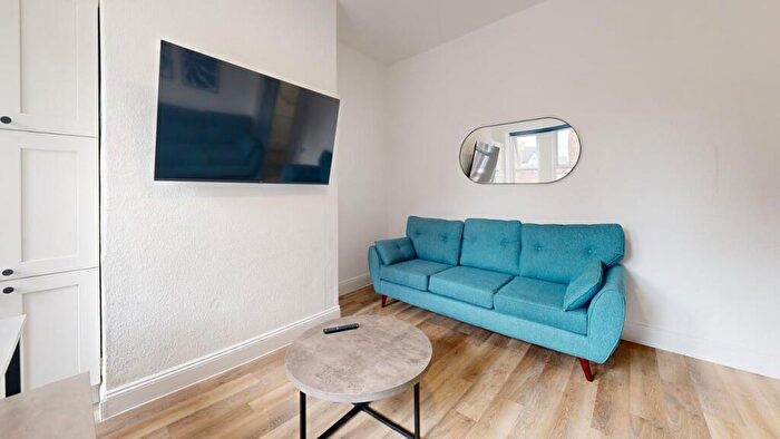 6 Bedroom House To Rent In Cardigan Terrace, NE6