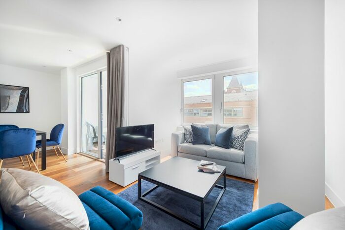 2 Bedroom Flat To Rent In Jamestown Road, London NW1