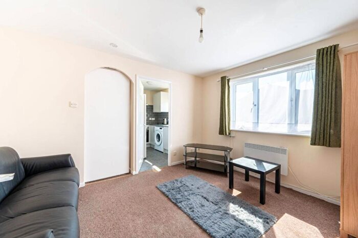1 Bedroom Flat To Rent In Pempath Place, South Kenton, Wembley, HA9