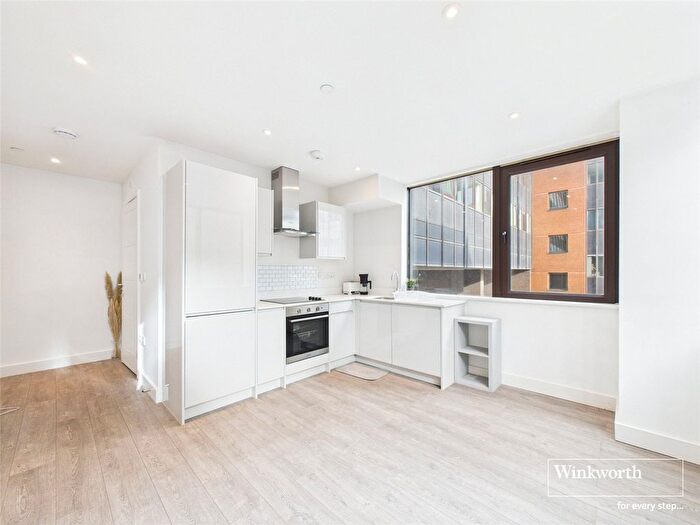 1 Bedroom Flat To Rent In Queens House, Kymberley Road, Harrow, HA1