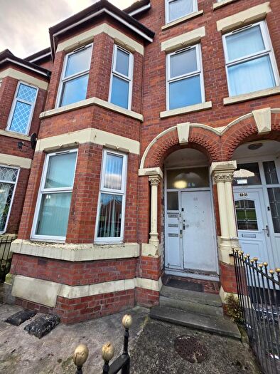 Studio To Rent In Lansdowne Road, Manchester, M8