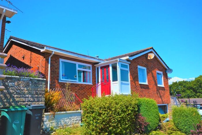 2 Bedroom Semi-Detached Bungalow To Rent In Blythe Way, Shanklin, PO37