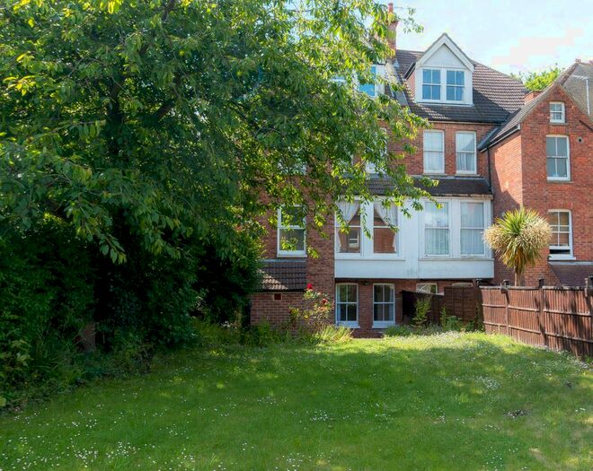 1 Bedroom Flat To Rent In Broadmead Road, Folkestone, CT19