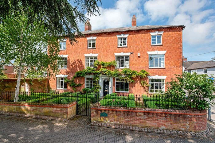 6 Bedroom Detached House For Sale In Main Street, Barton Under Needwood, Burton-On-Trent, DE13