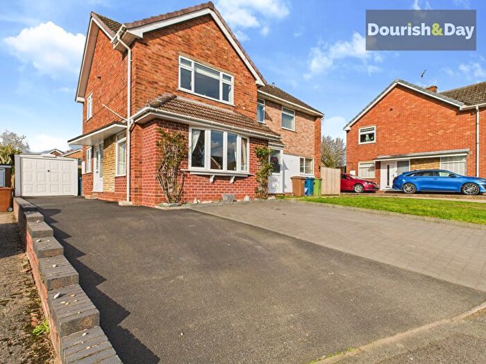 2 Bedroom Semi-Detached House For Sale In Doxey Fields, Stafford, Staffordshire, ST16