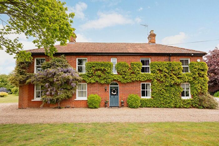 5 Bedroom Detached House For Sale In Bramerton Lane, Framingham Pigot, Norwich, Norfolk, NR14